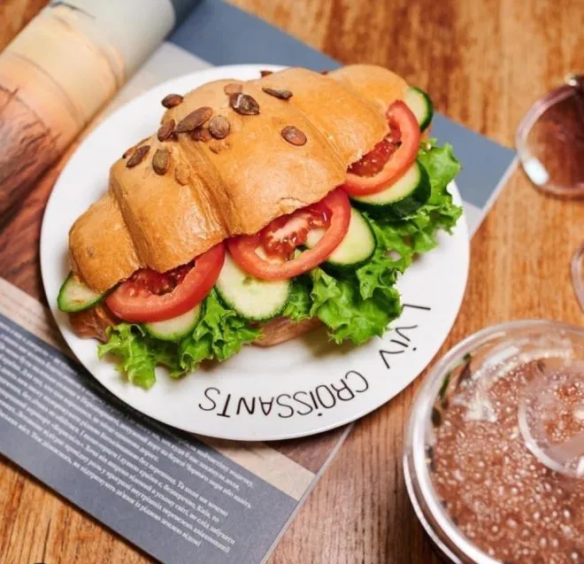 12. Львівські круасани