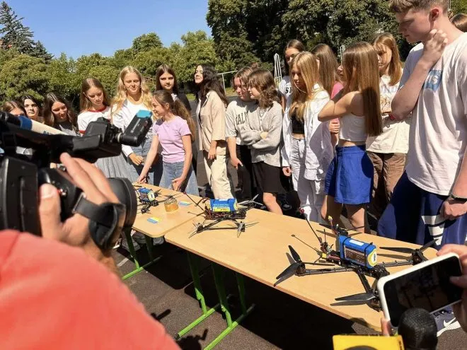 443954076 364092066678933 6574590533485135930 N