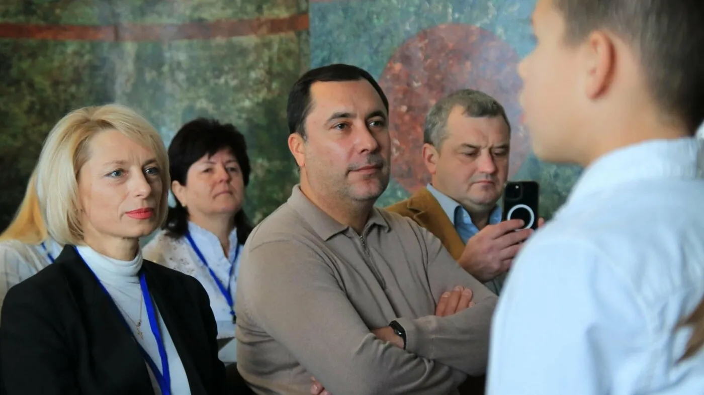 В Ужгороді відбувся захід «Жива книга: відверті історії турботи про дітей