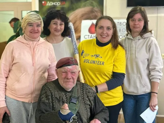 Донорами крові стали волонтери “Руху підтримки закарпатських військових”