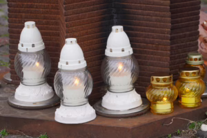 В Ужгороді запалили свічки в пам’ять жертв Голокосту