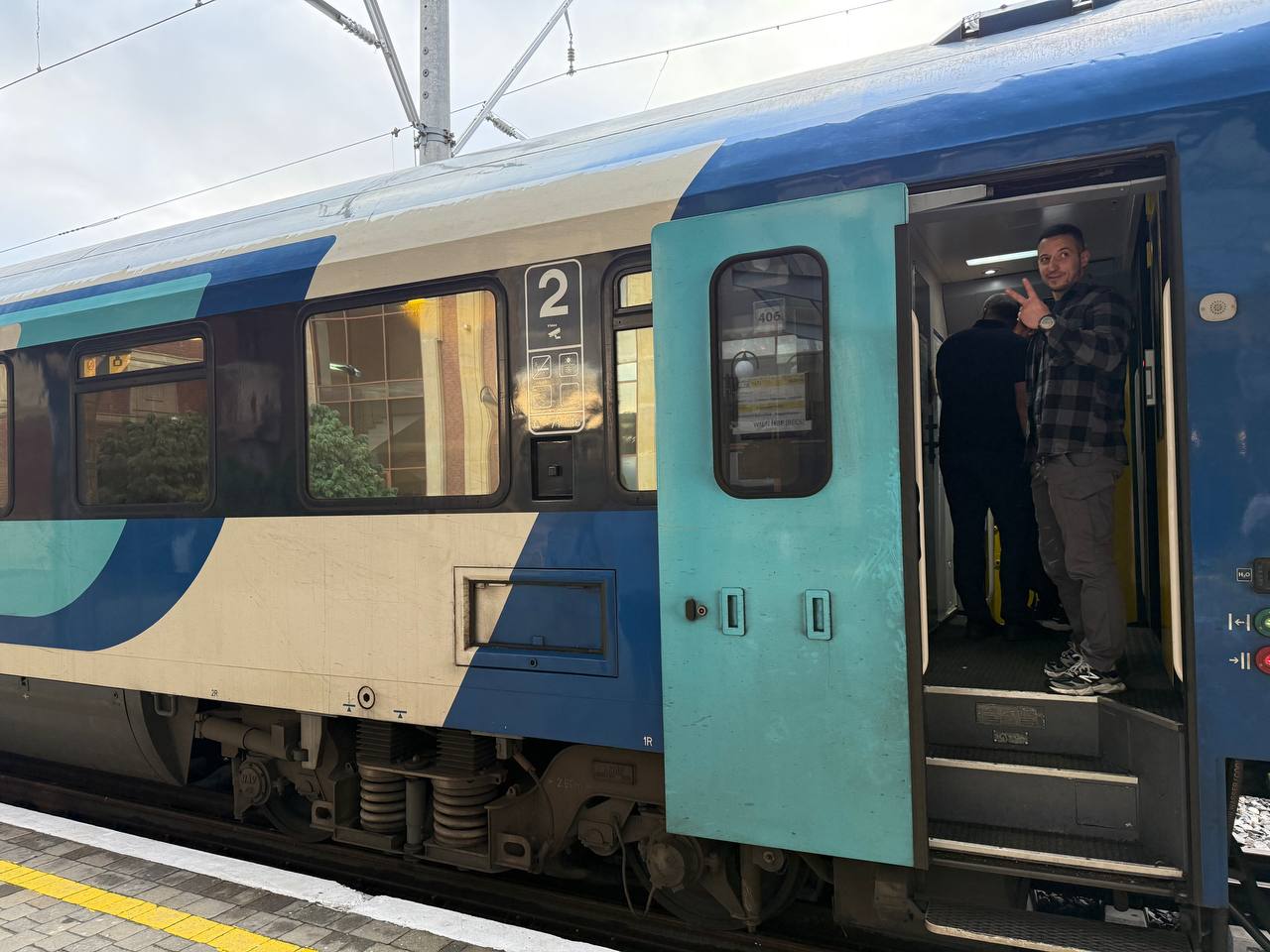 gal-316238