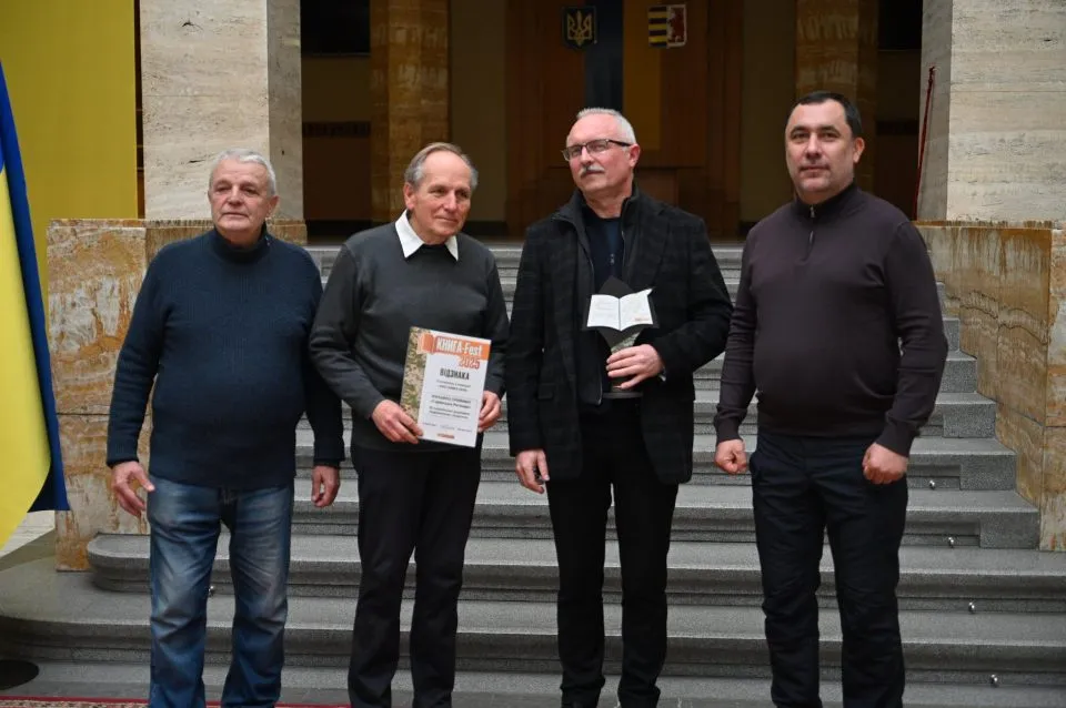 572791921 1133777495593466 2511179289658011040 N