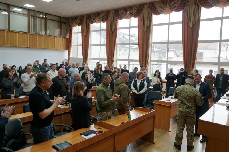 В Ужгороді демобілізованим військовим вручили високі державні нагороди від Президента