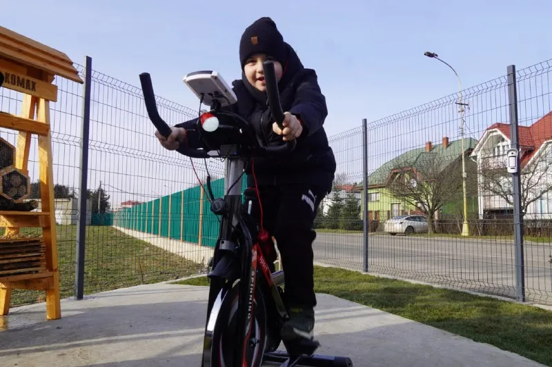 Розширення екологічної інфраструктури Ужгорода: у місті відкрили восьмий майданчик для сортування відходів