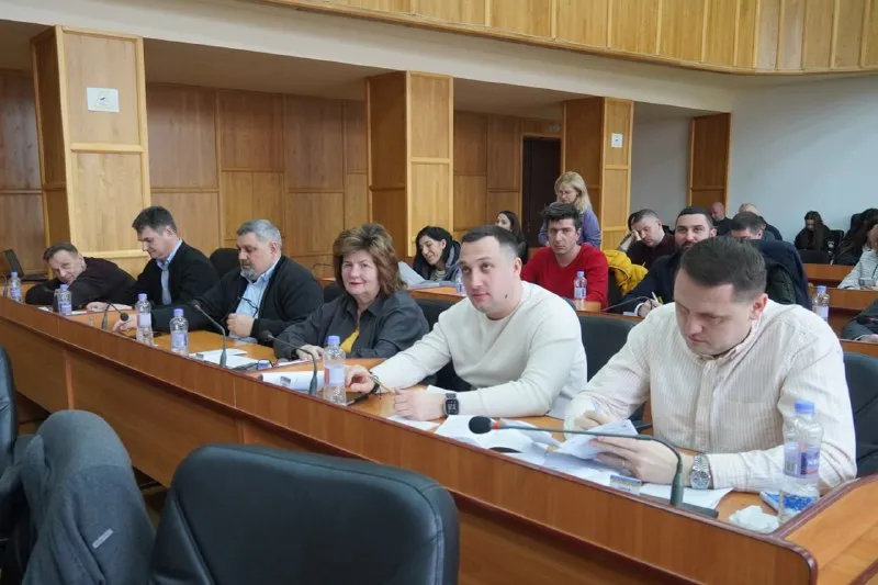 Сесія Ужгородської міської ради: соціальна підтримка мешканців та нові назви вулиць