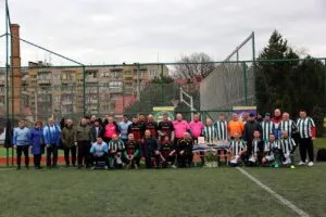 В Ужгороді провели традиційний мініфутбольний турнір памяті та вшанування ветеранів