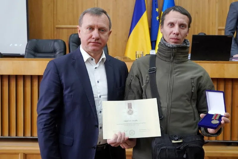 В Ужгороді демобілізованим військовим вручили високі державні нагороди від Президента