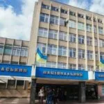 Ужгородський національний університет на роздоріжжі: об’єднання чи поглинання з Мукачівським державним університетом?