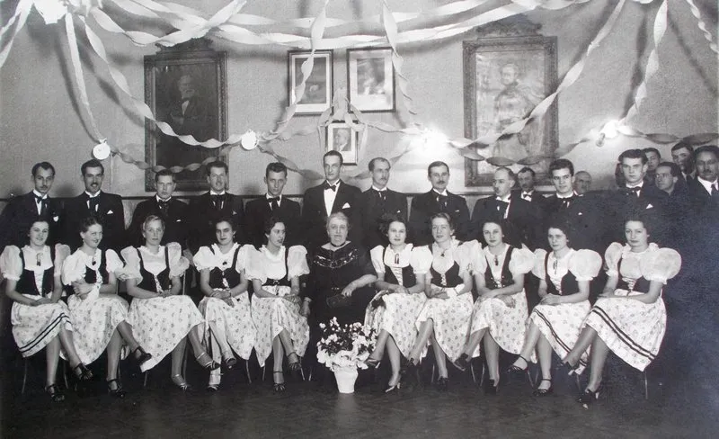 Ужгород готується до відродження благодійної традиції: Закарпатський бал запрошує долучитися до майбутнього міста