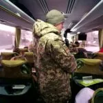 Спроба незаконного перетину кордону в “Ужгороді”: прикордонники викрили підроблені документи